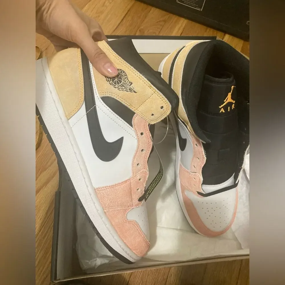 Air Jordan 1 Mid SE Men’s Size 13 – Orange/Black/White Suede Colorway